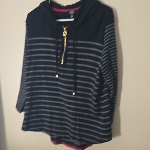 Jones New York Black Top with Bold Red Accent